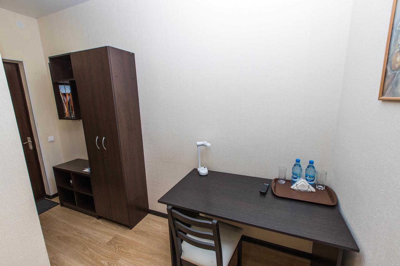 טומסק Asti Rooms Hotel מראה חיצוני תמונה